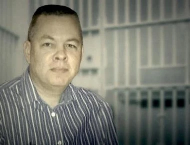 Αμερικανικό τελεσίγραφο προς την Τουρκία: «Δώστε μας τον πάστορα μέχρι τον Δεκαπενταύγουστο αλλιώς... »